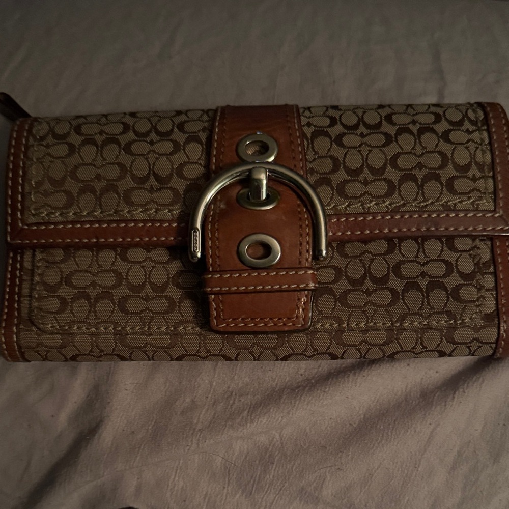 Vintage Coach Brown and Tan Wallet